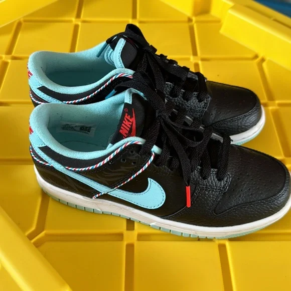 Nike Dunks